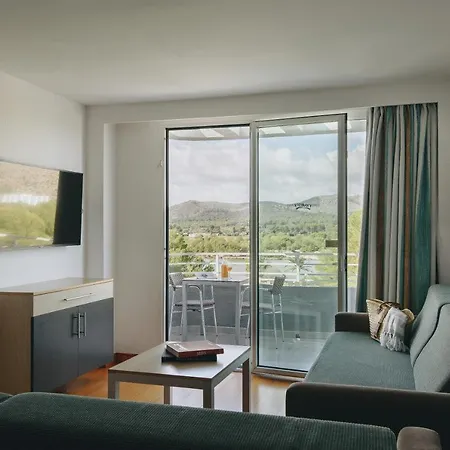 Ivory Playa Sports & Aparthotel 3*